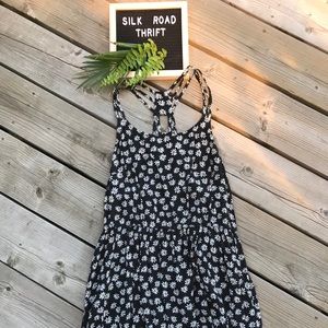 Forever 21 Dresses - NWOT! Forever 21 Daisy skater mini dress. Size M Forever 21 Dresses - NWOT! Forever 21 Daisy skater mini dress. Size M